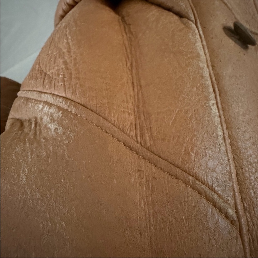 Vintage Leather Shearling Jacket - Picture 15 of 16